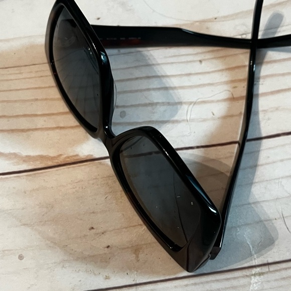 SALVATORE FERRAGAMO SUNGLASSES with Case SF1060SN Frames only RX lenses 55{}14